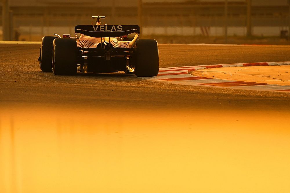 Carlos Sainz Jr., Ferrari F1-75