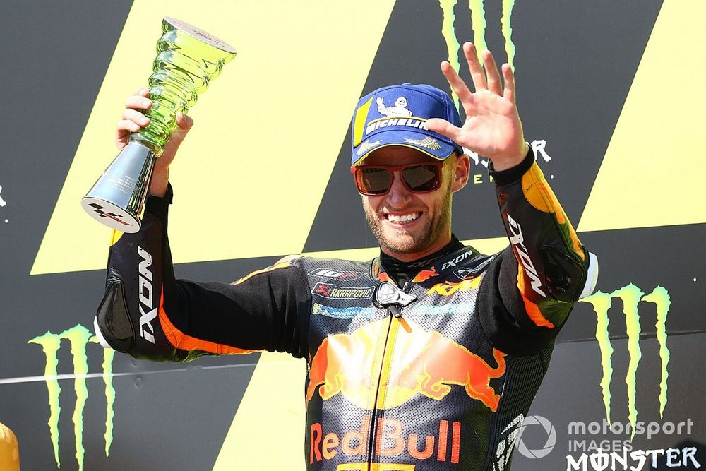 Podio: ganador de la carrera Brad Binder, Red Bull KTM Factory Racing