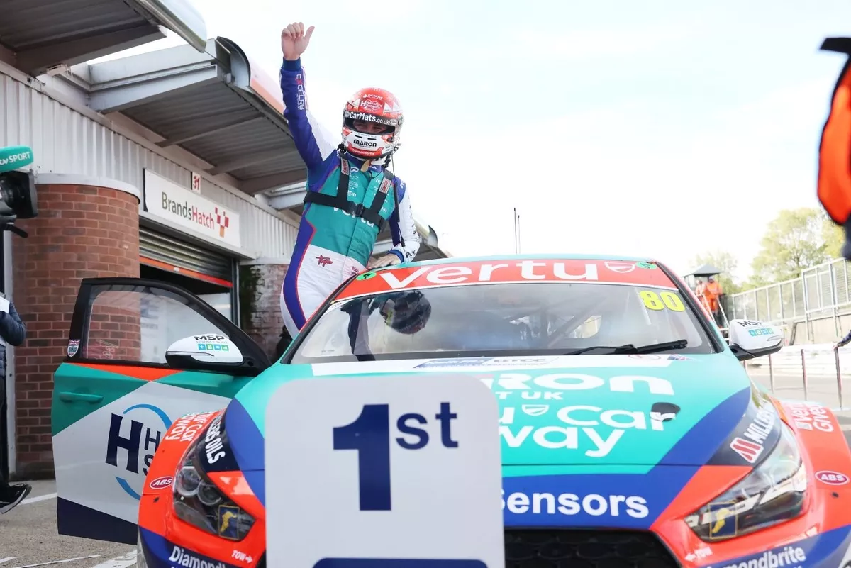 Doble clinches fourth place
