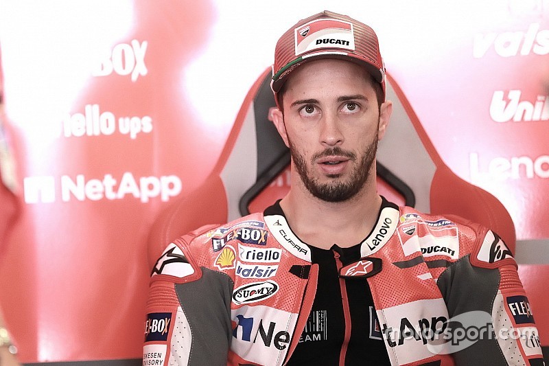 Dikritik Rossi, Dovizioso: Ia ada di sisi luar