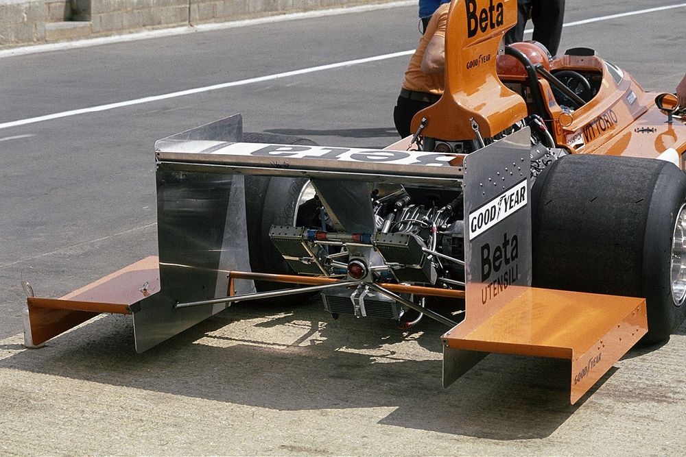 アイデア爆発！ 独創的F1マシン10台：一度見たら忘れられない名（迷