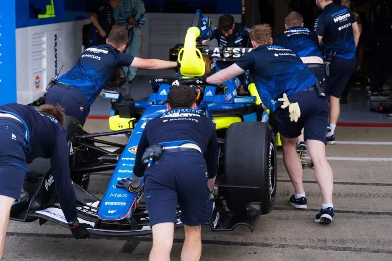 Pirelli-Test in Silverstone: Technisches Problem bei Williams