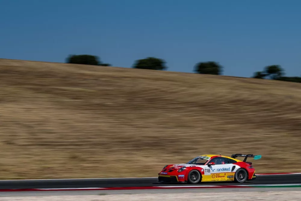 Shell-4.Porsche26-260703-065449-josemariodias-03026
