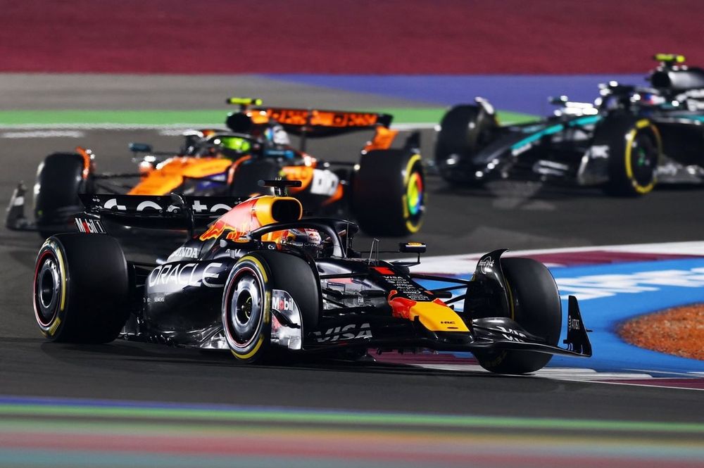 Lando Norris, McLaren, Max Verstappen, Red Bull Racing, Andrea Kimi Antonelli, Mercedes