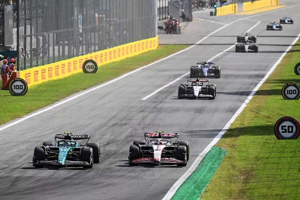 Fernando Alonso, Aston Martin AMR23, Nico Hulkenberg, Haas VF-23, Liam Lawson, AlphaTauri AT04