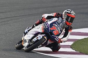 Arenas wint spectaculaire Moto3-race in Jerez