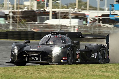 La Nissan salta davanti alla Mazda nell'ultima sessione dei test della 24 Ore di Daytona