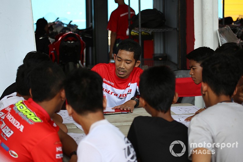 Coba balap mobil, M Fadli terjun di ISSOM