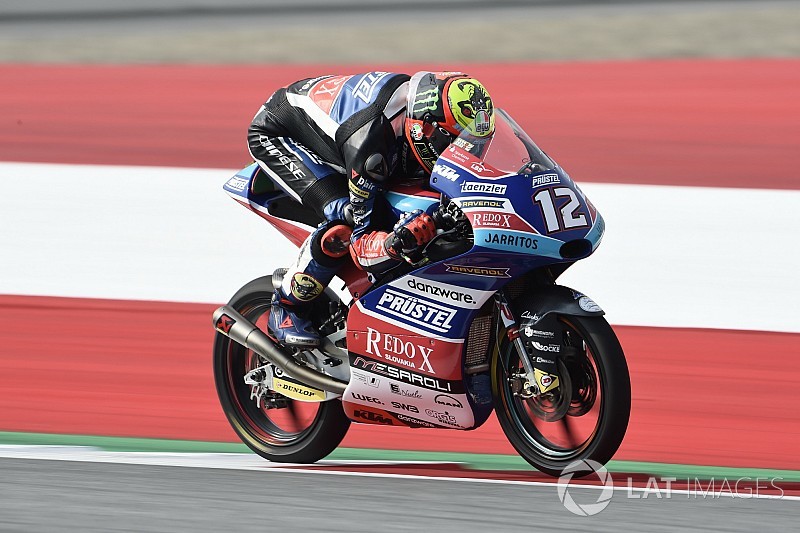 Bezzecchi coloca KTM na pole da Moto3 na Áustria