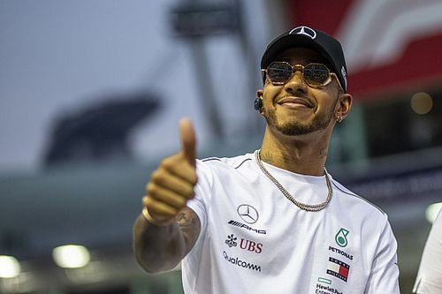 Chefe v&ecirc; felicidade como chave para grande momento de Hamilton