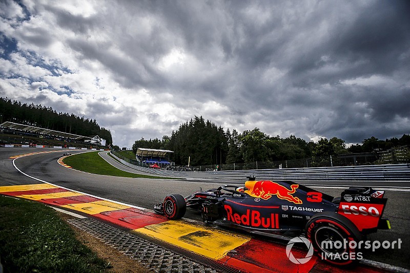TAG se queda con Red Bull a pesar de no poner su nombre al motor