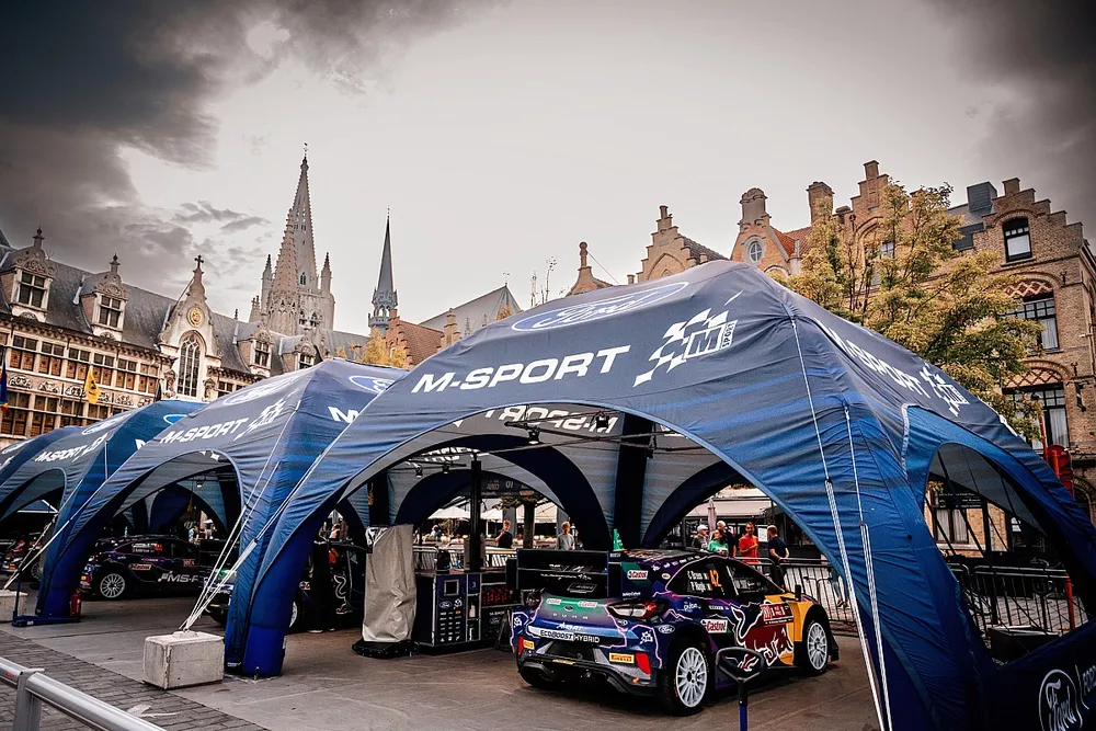 Service park