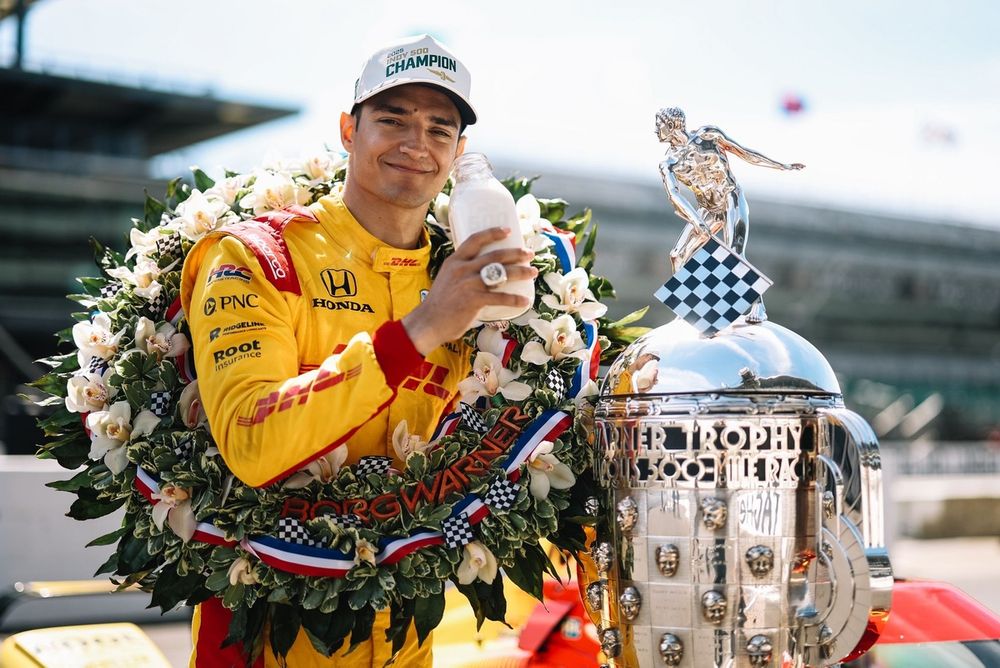 El ganador de la carrera Alex Palou, Chip Ganassi Racing