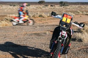 &iexcl;El primer favorito de motos se queda fuera del Rally Dakar 2025!