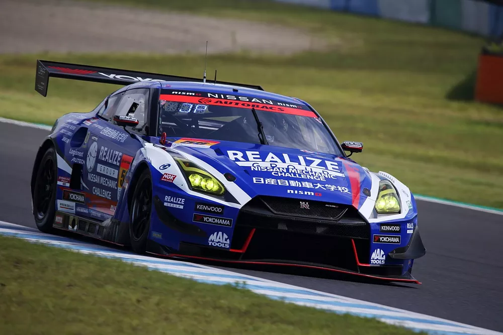 #56 Realize Nissan Automobile College GT-R