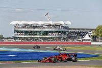 F1: Sainz diz que toque com Russell foi "erro &oacute;bvio" do brit&acirc;nico