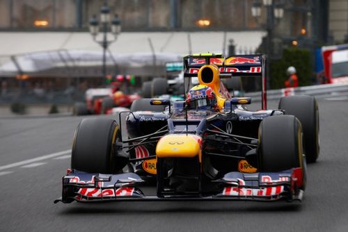 VÍDEO F1: Piloto novato bate Red Bull icônica durante festival na Inglaterra