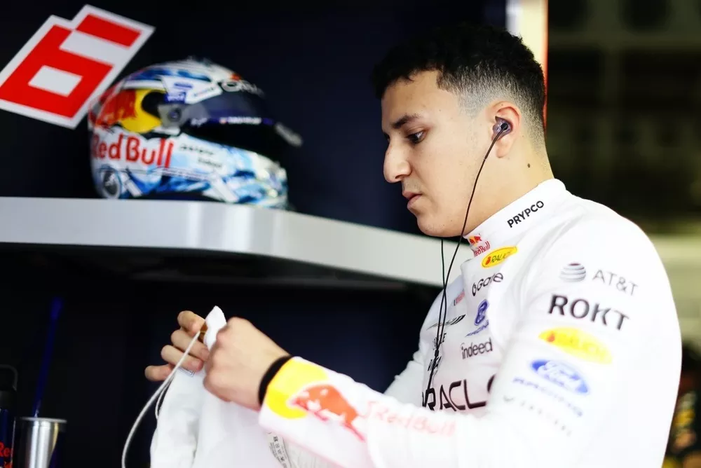 Isack Hadjar, Red&nbsp;Bull Racing