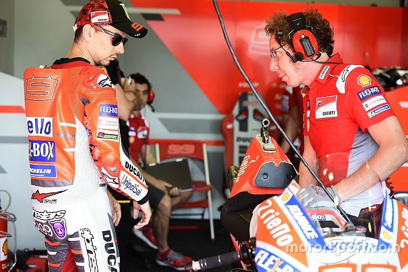 Tercepat di Sachsenring, Lorenzo puji GP18