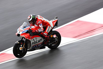 Lorenzo, Ducati gösterge tablosundaki talimatı görmediğini iddia etti