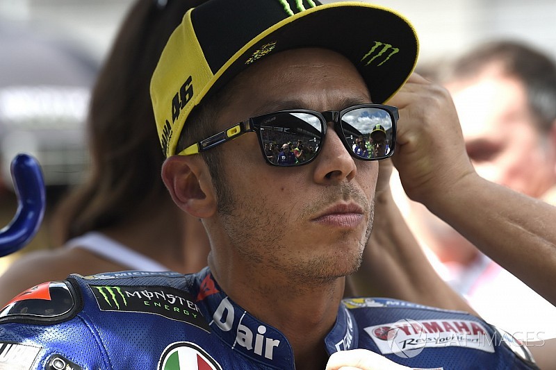 MotoGP 2017: Valentino Rossi gibt WM-Titelkampf auf