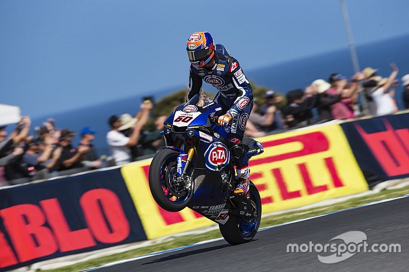 Van der Mark gagne en aisance de pilotage avec la Yamaha