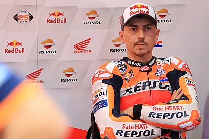 Lorenzo s'est fissuré une côte au Qatar
