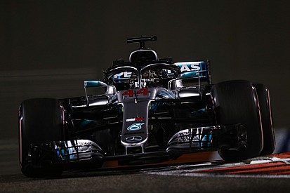 GP Abu Dhabi: Hamilton in pole nella notte davanti a Bottas e Vettel
