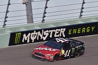 Kurt Busch sale de Stewart-Haas Racing, &iquest;Llega Su&aacute;rez?