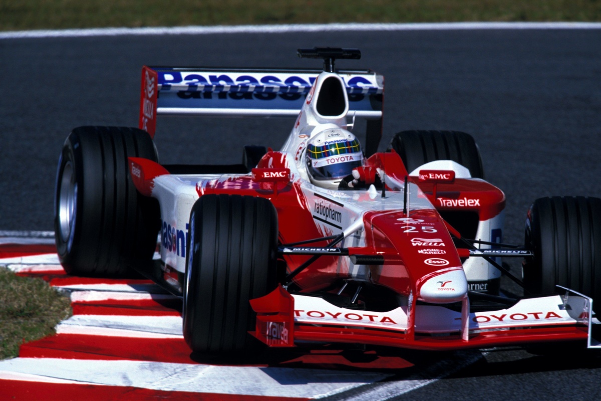 □トヨタF1デビュー記念 TF102#24 2002 オーストラリアGP□