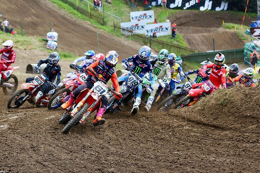 Salida de MXGP en Loket