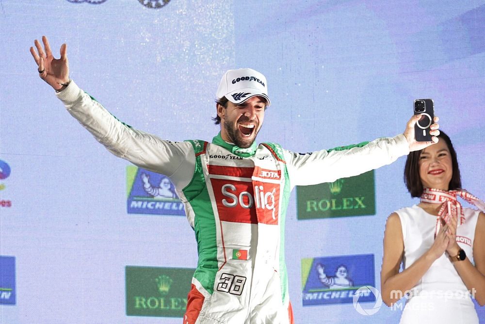 Podio P2: #38 Jota Oreca 07 - Gibson LMP2: Antonio Felix Da Costa