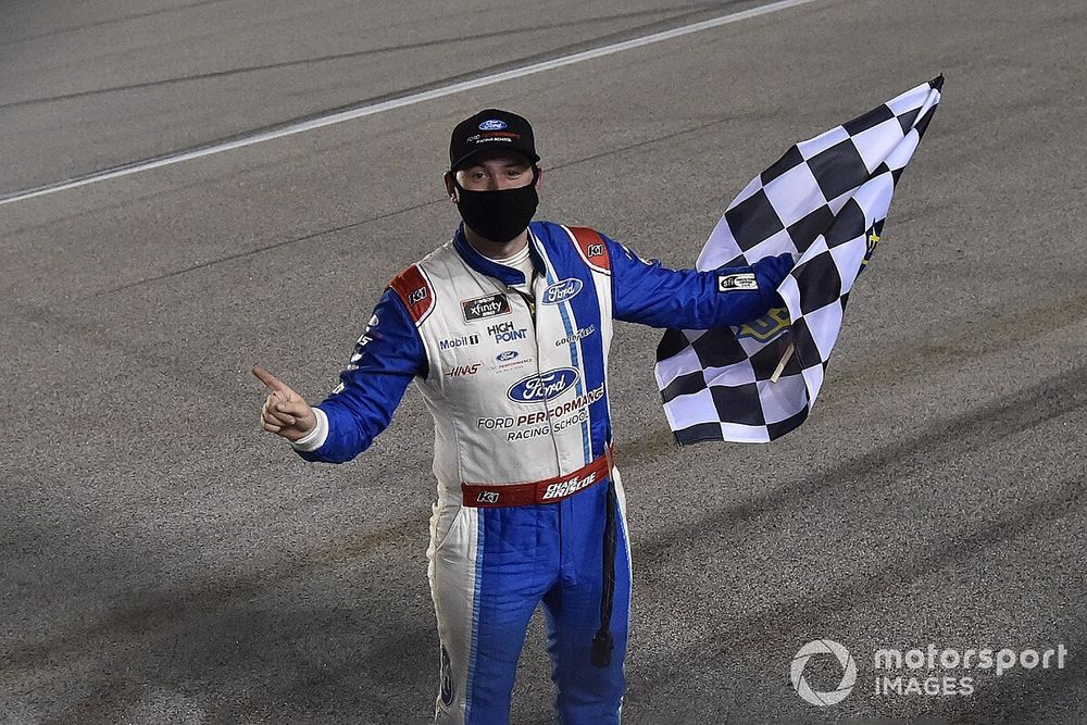 Race winner Chase Briscoe, Stewart-Haas Racing, Ford Mustang