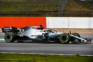 El Mercedes W11 ya aceleró en Silverstone