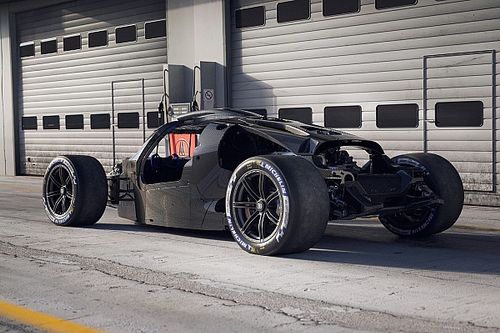 Bugatti Bolide &bdquo;bez cenzury&rdquo;