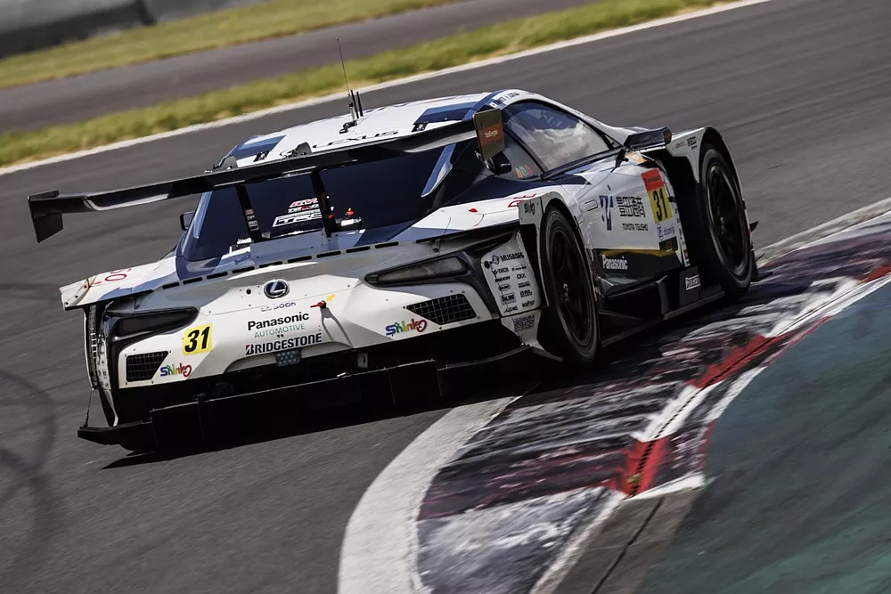 #31 apr LC500h GT