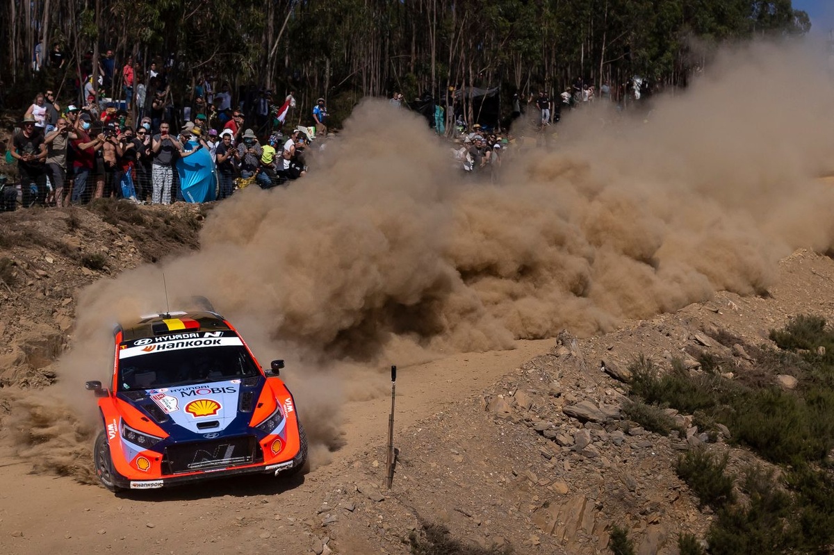 WRC | Rally Portogallo, PS15-16: Neuville vede il quarto posto