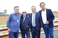 Com presença de Piquet e Ecclestone, BRB assume autódromo de Brasília