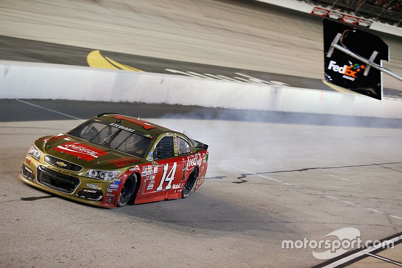 Tony Stewart called to meeting with NASCAR for incident - video