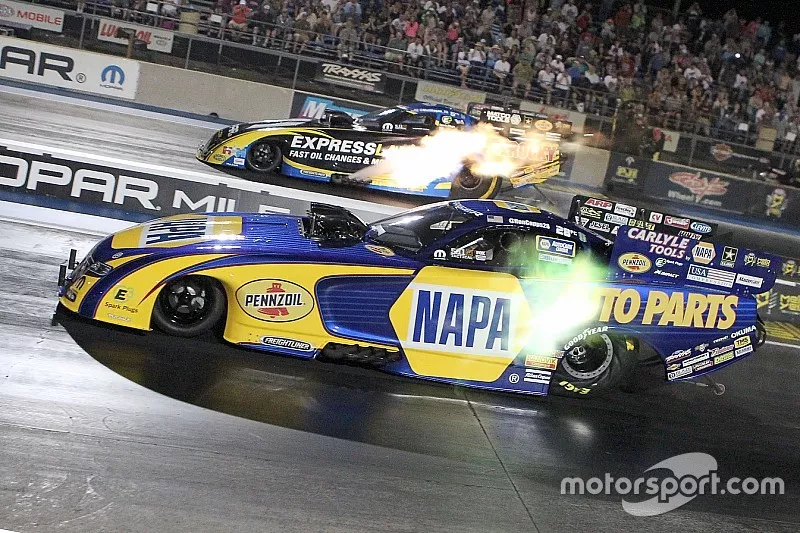 Matt Hagan, Ron Capps