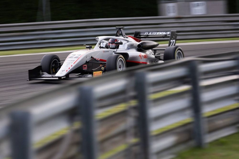 Tymoteusz Kucharczyk, GB3, Hungaroring