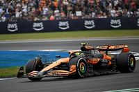 Norris marca el ritmo con doblete de McLaren en la FP2 de Silverstone