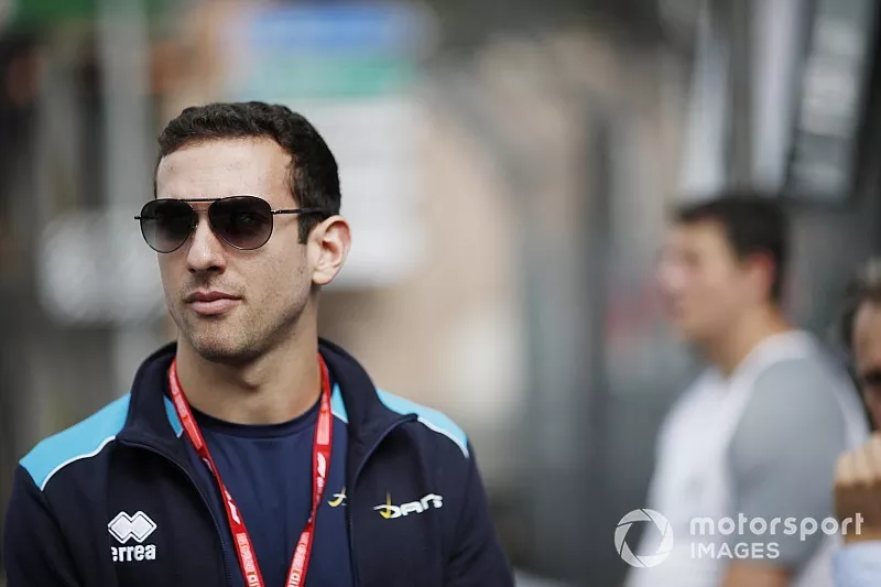 Nicholas Latifi, DAMS