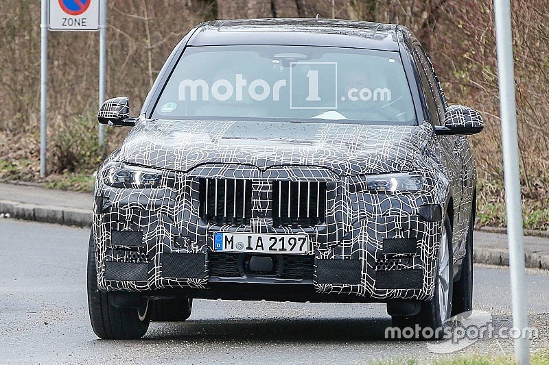 BMW запустить спортивний кросовер M7?