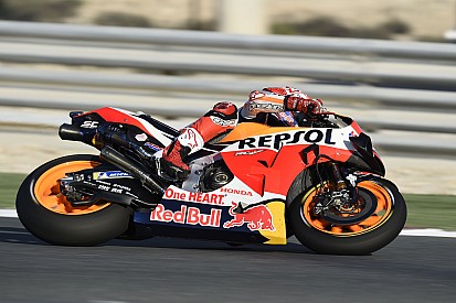 MotoGP Katar 2. antrenman: Marquez tur rekoruyla lider, Rossi 17.