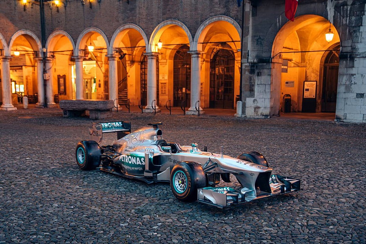 ハミルトン王朝”の最初の一歩。2013年のF1マシン、メルセデスW04