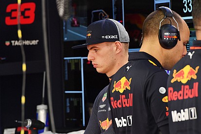 Verstappen világrekordja és egy nagyon látványos incidense a szimulátoros világban: (videó)