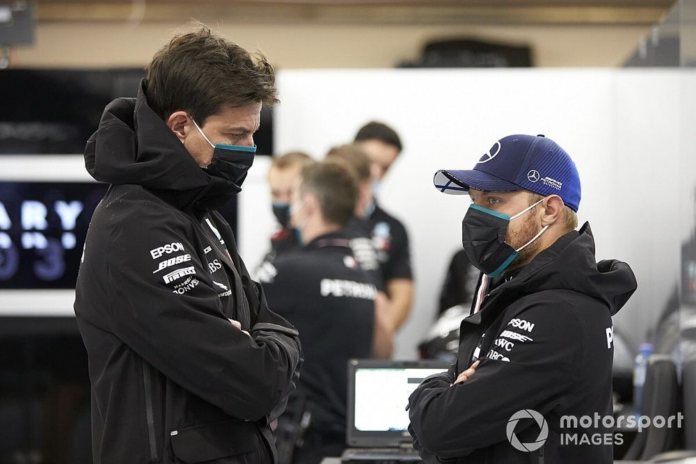 Toto Wolff, Executive Director (Business), Mercedes AMG and Valtteri Bottas, Mercedes-AMG Petronas F1
