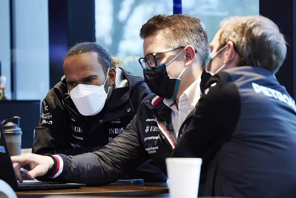 Lewis Hamilton, Mercedes-AMG 