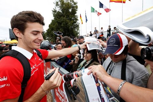 El padre de Jules Bianchi comparte noticias positivas tras el robo de nueve karts